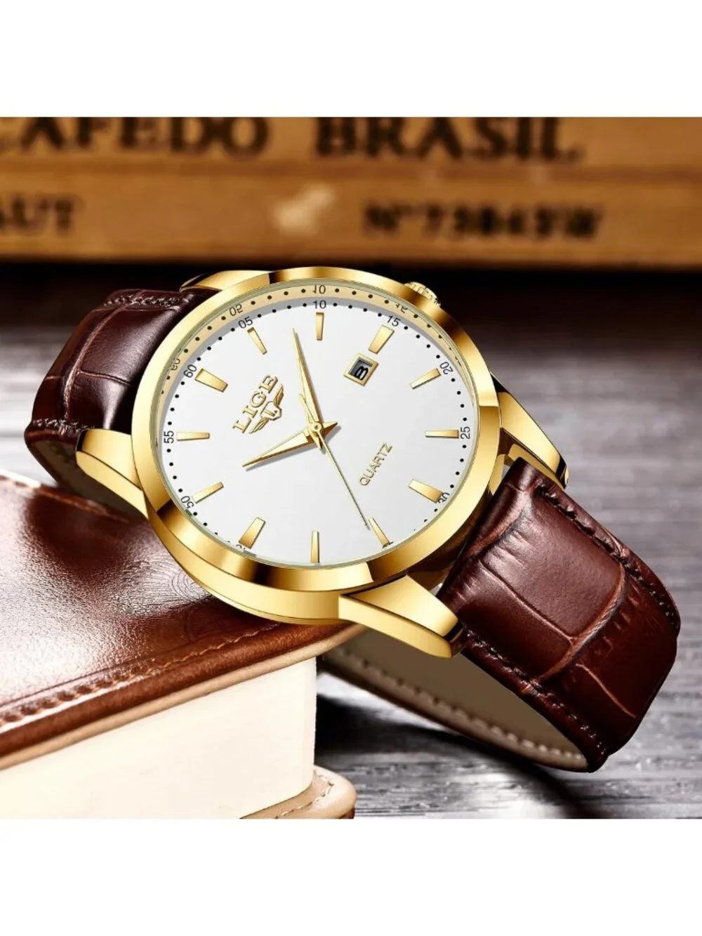 Stylish Waterproof Analog Dress Watch for Men - Vintage Chronograph, Leather